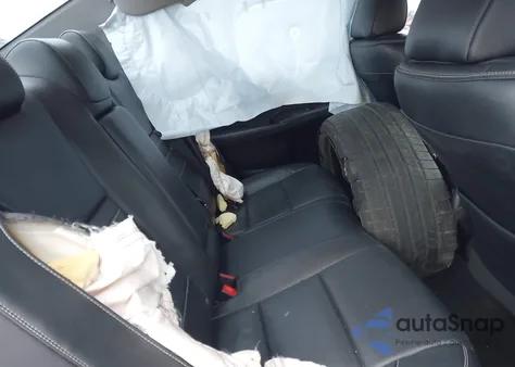 2015 Toyota Camry Xle z USA, uszkodzony, nr VIN 4T1BF1FK2FU948869